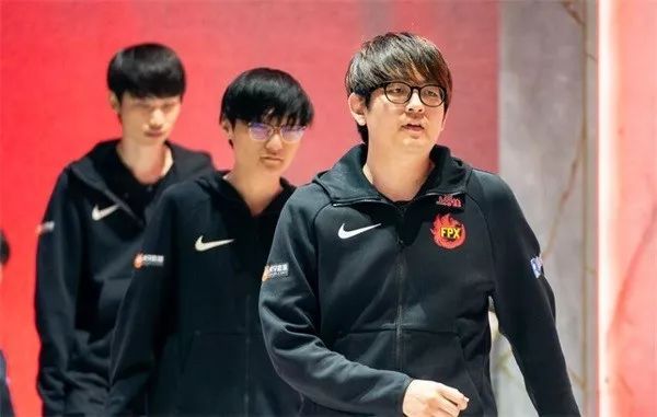 开云APP-FPX轻取HLE，Rekkles送出助攻的简单介绍